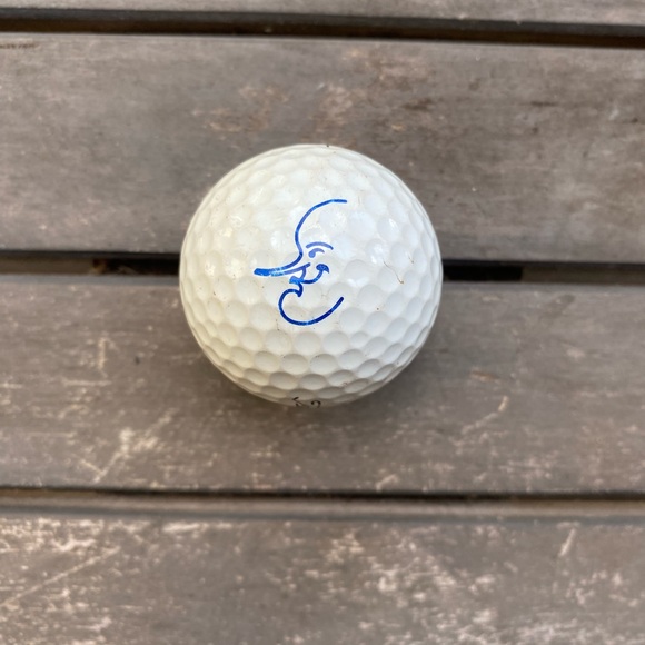 Titleist Bob Hope logo golf ball - Picture 1 of 3
